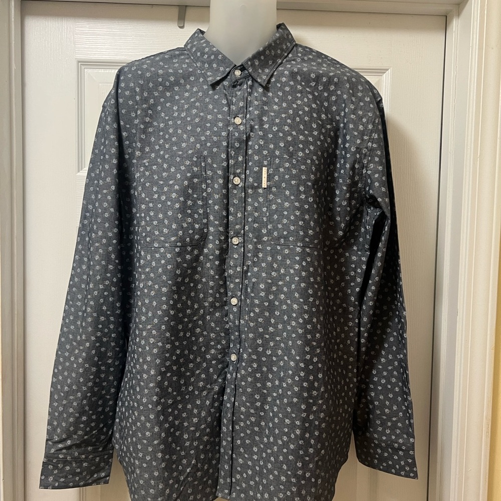 Marc Ecko Gray Patterned Dress Shirt
